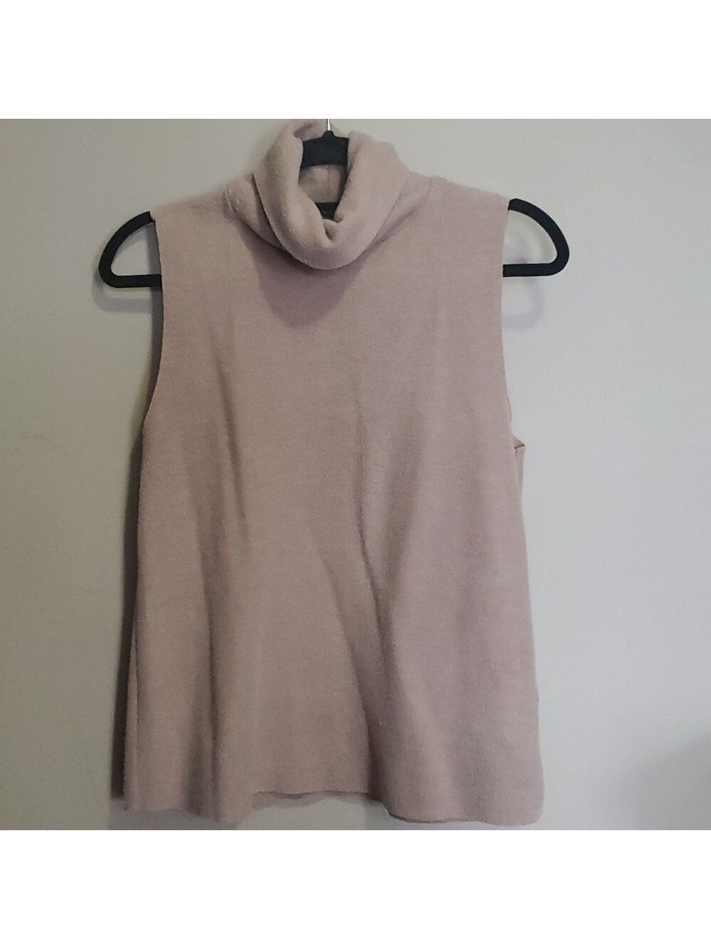 Zara top size medium